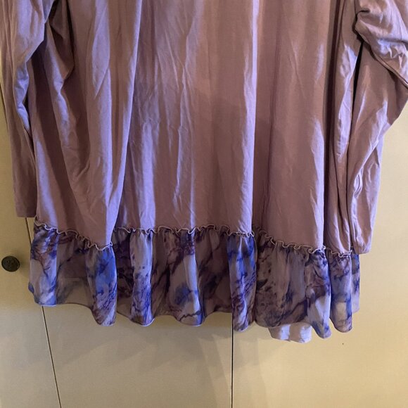 Lavender-Logo Layers Cardigan & Tank with purple detail and ruffled trim Size 3X - Picture 3 of 8